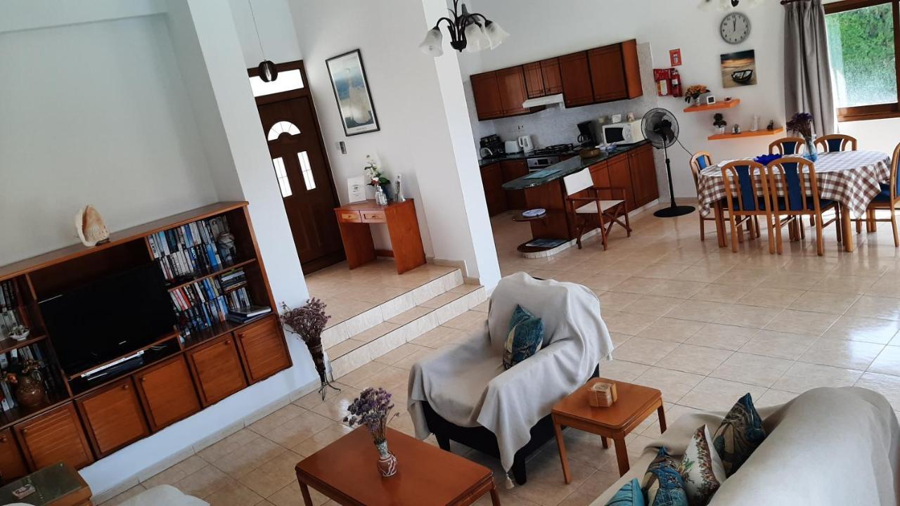 Chriseleni Latchi Villas Polis Esterno foto
