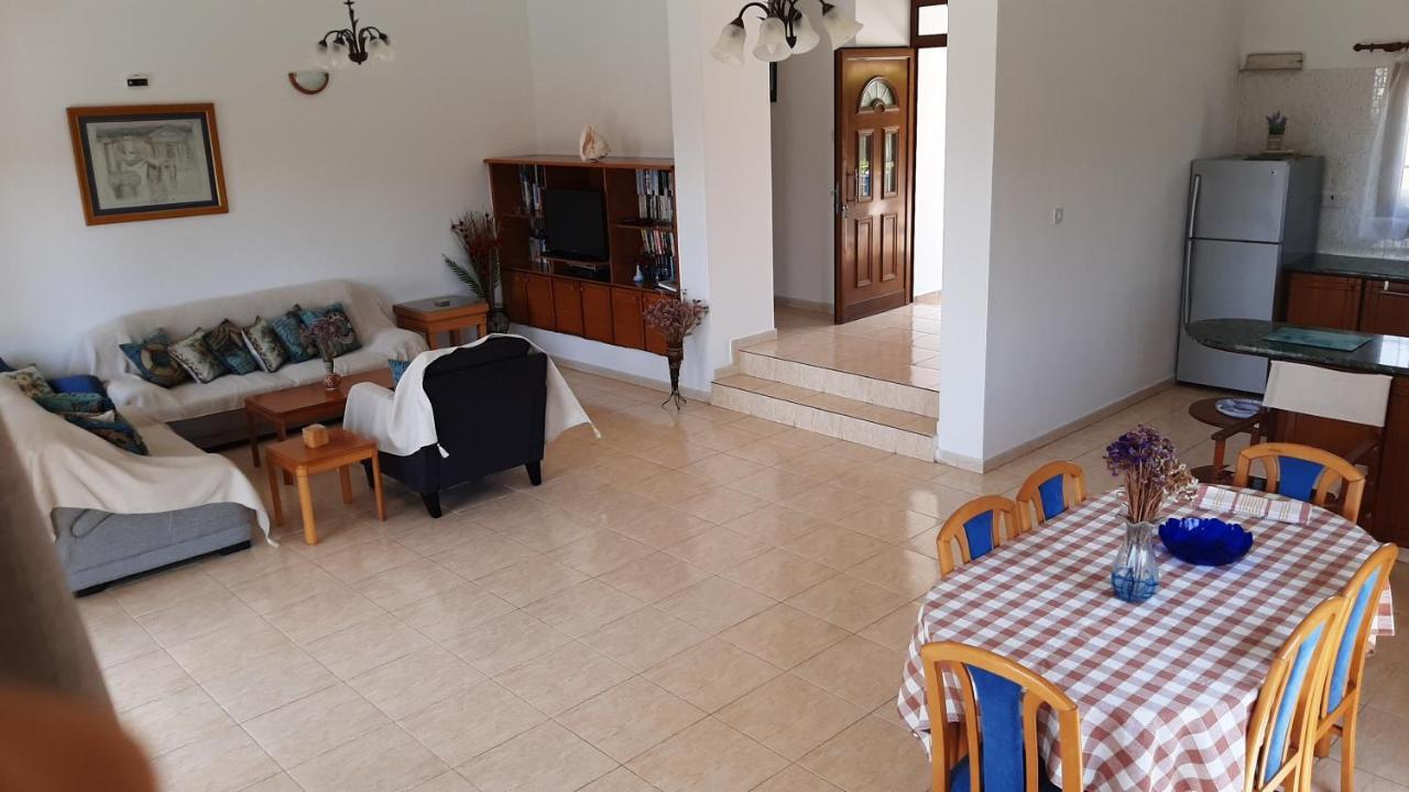Chriseleni Latchi Villas Polis Esterno foto