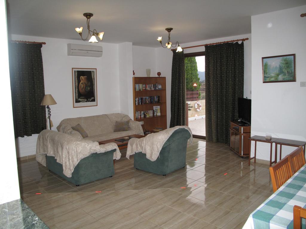 Chriseleni Latchi Villas Polis Esterno foto