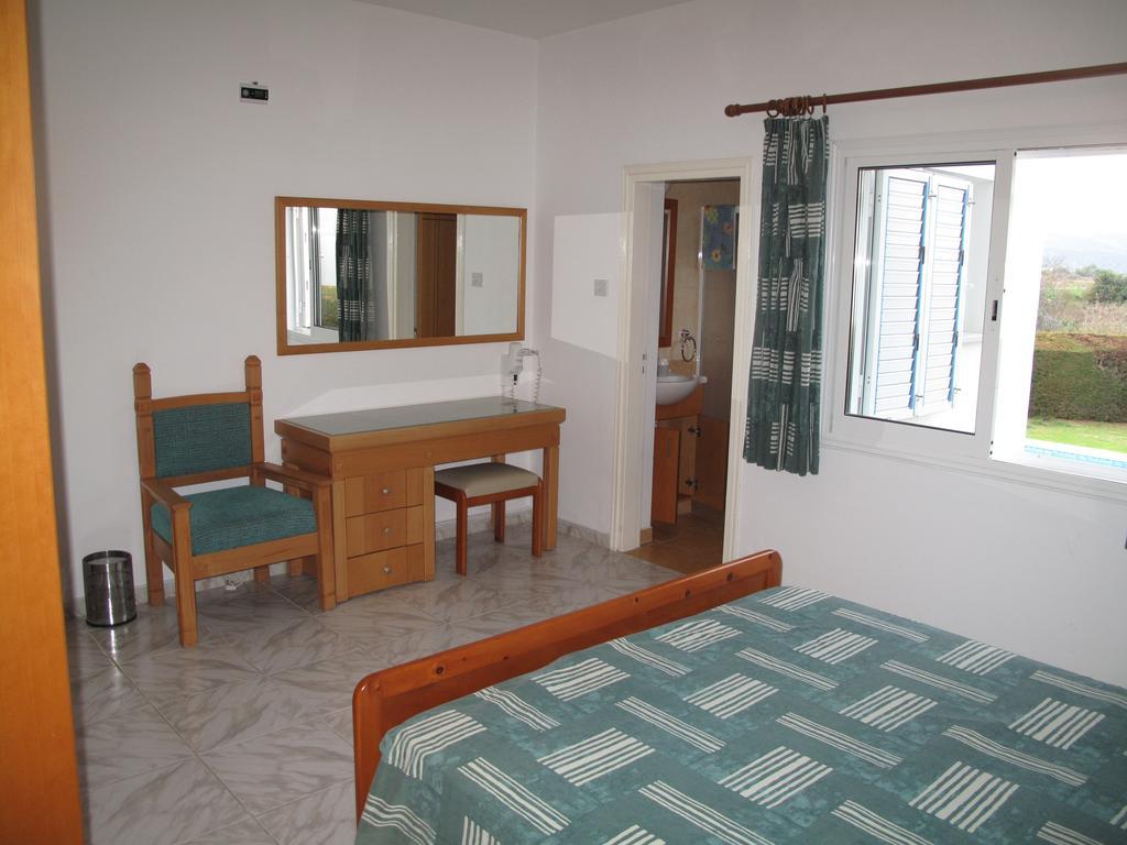 Chriseleni Latchi Villas Polis Esterno foto
