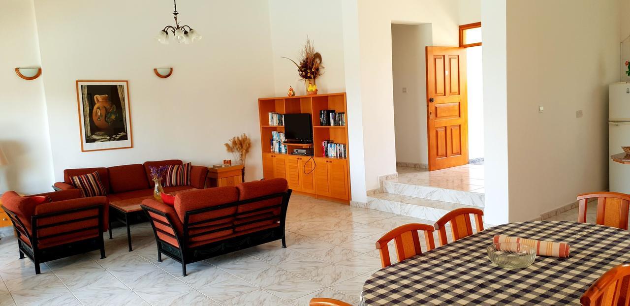Chriseleni Latchi Villas Polis Esterno foto